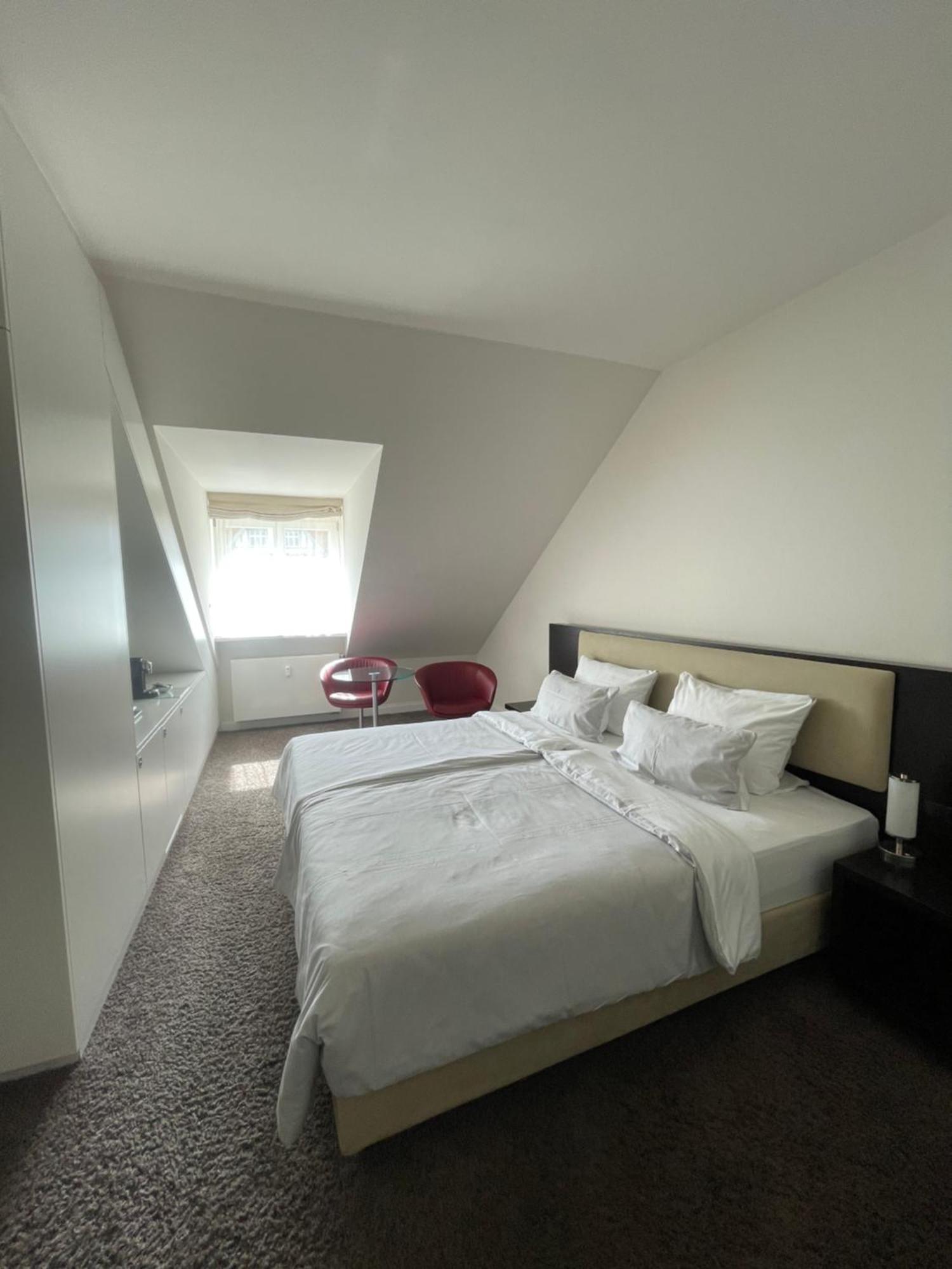 Kieler Yacht-club Hotel 4*